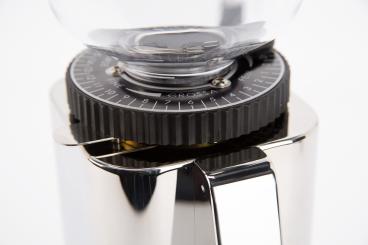 ECM C-Manuale 54 Skala Schwarz 